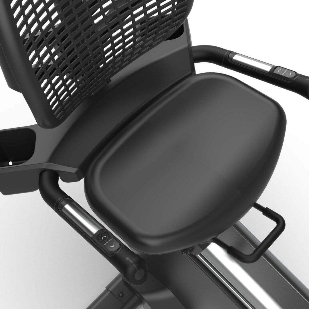 r24-Recumbent-Bike_image-1
